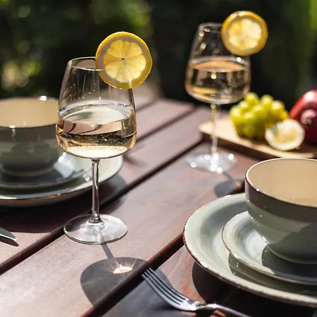 Elegant Eifel I Hiking I Kitchen I Terrace アパート ダウン